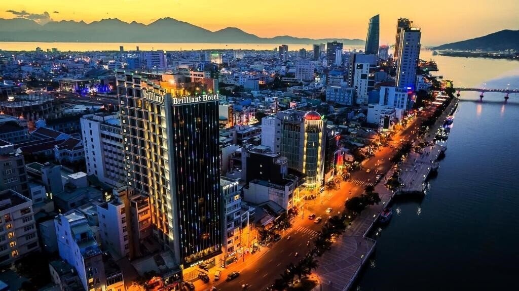 Готель Brilliant Hotel Da Nang 4*
