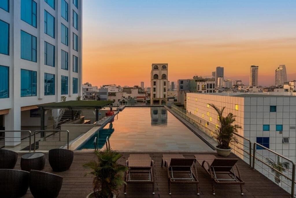 Zdjęcia Royal Lotus Da Nang 4*