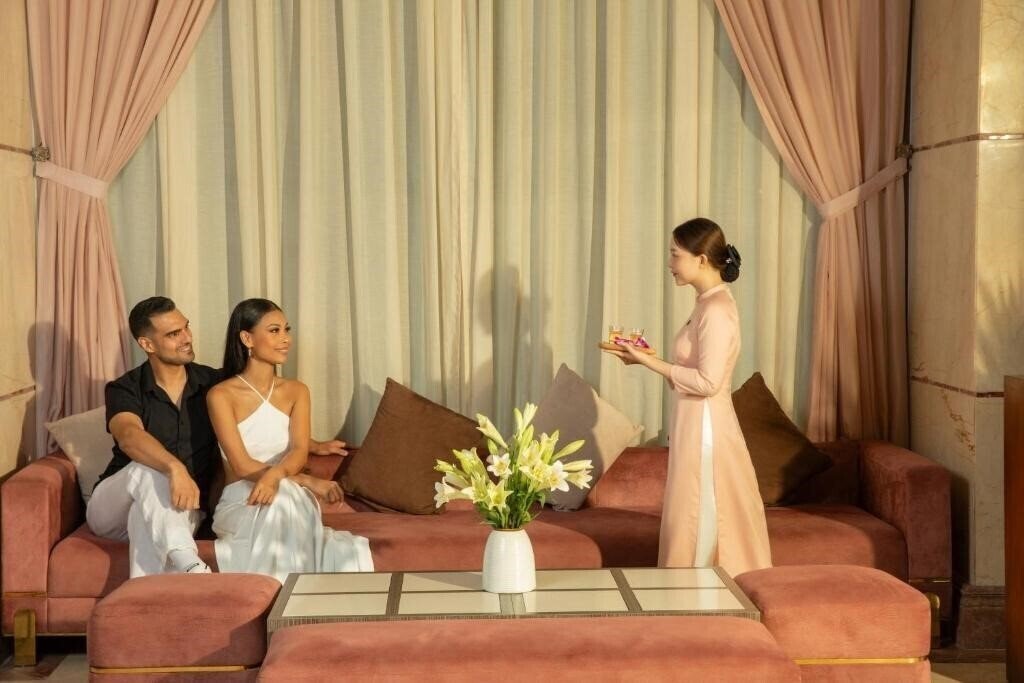 Zdjęcie Mandila Beach Hotel 4*