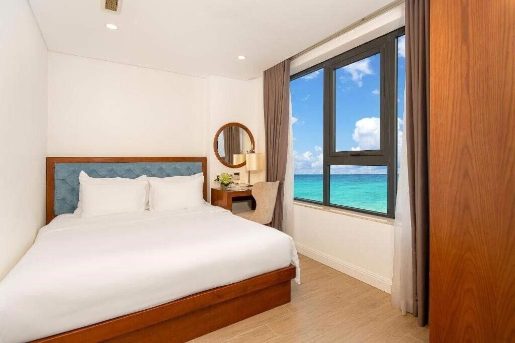 Obraz Paris Deli Hotel 4*