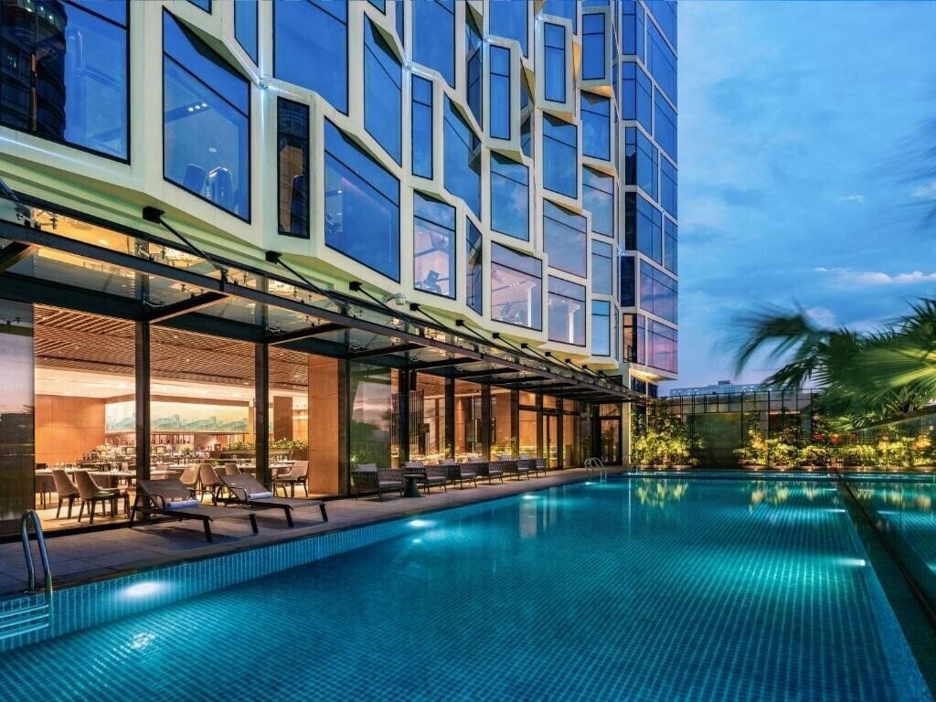 Zdjęcie Crowne Plaza Danang City Centre (ex. Bay Capital Danang) 5*