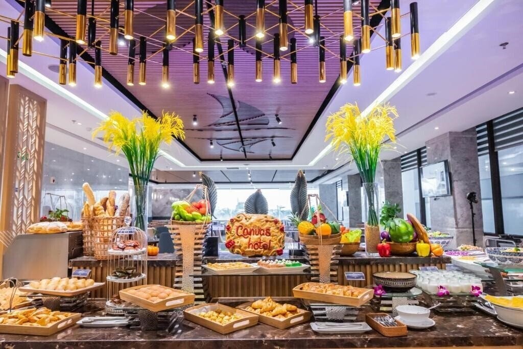 Zdjęcie Canvas Danang Beach Hotel 4*