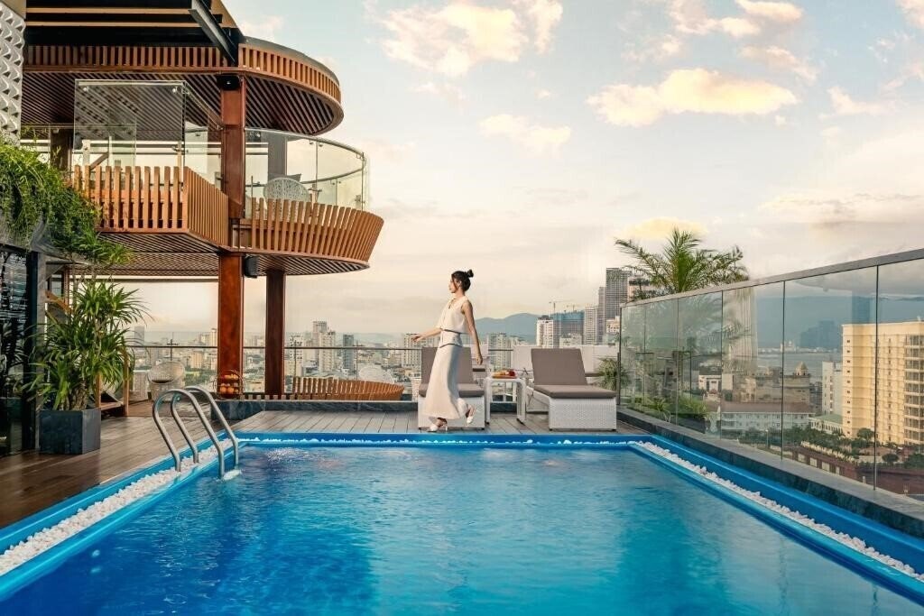 Zdjęcie Mercy Emerald Hotel 4*