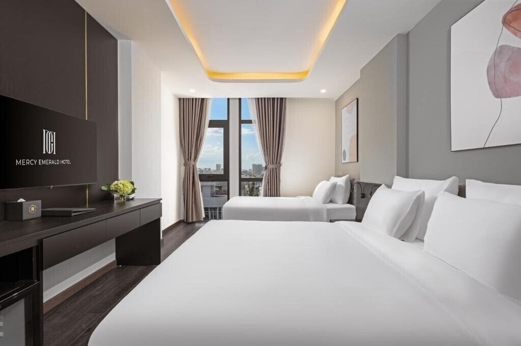 Zdjęcie Mercy Emerald Hotel 4*