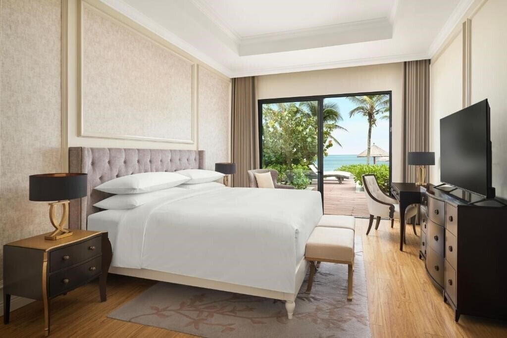 Zdjęcie Da Nang Marriott Resort & SPA, Non Nuoc Beach Villas 5*