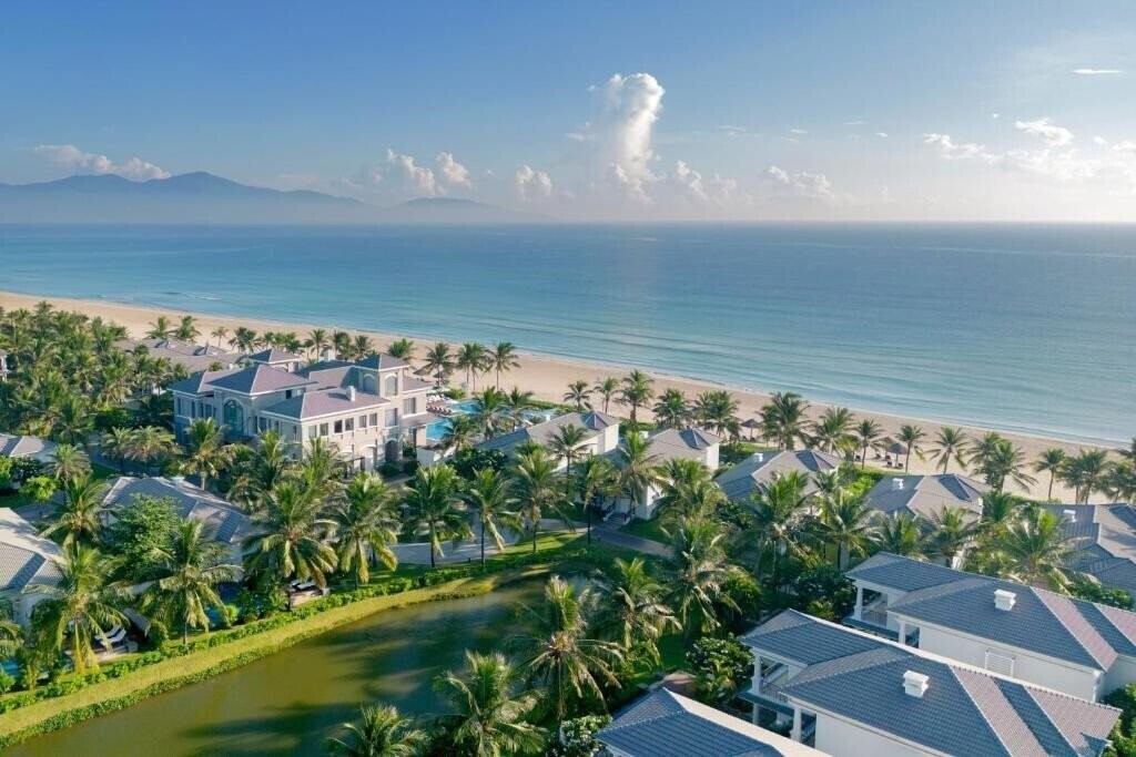 Hotel Da Nang Marriott Resort & SPA, Non Nuoc Beach Villas 5*