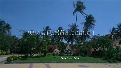 Готель Bon Bien Resort 3*