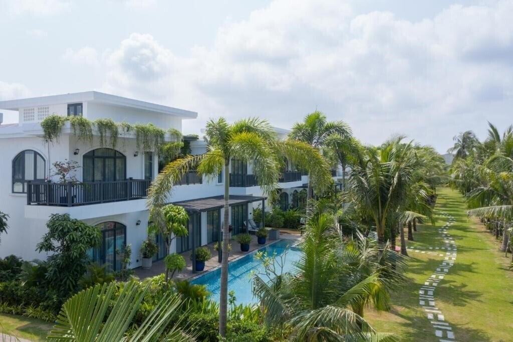 Фото Sunset Sanato Resort & Villas 4*