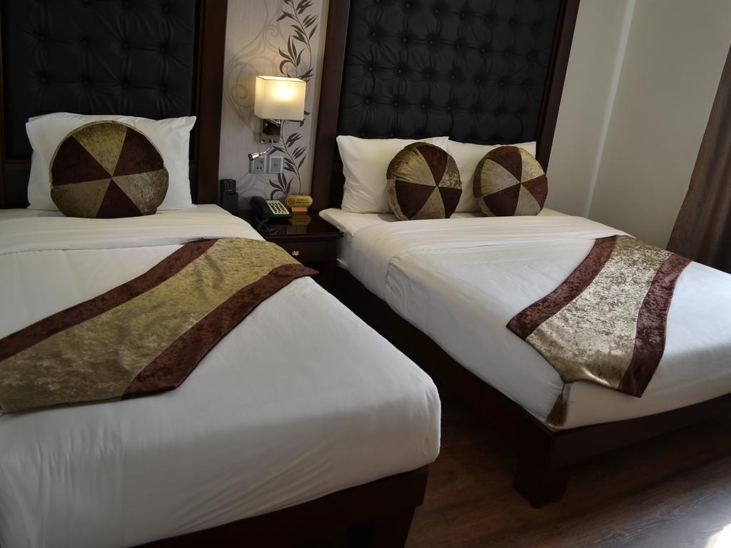 Отель City Bay Palace Hotel 3*