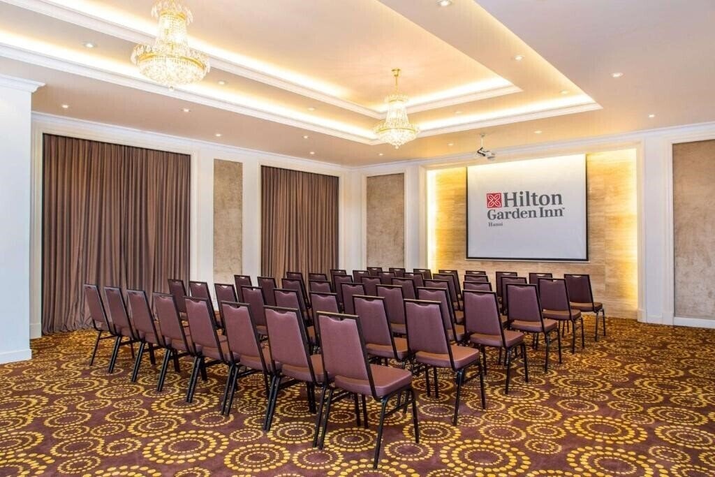 Zdjęcie Hilton Garden Inn 4*