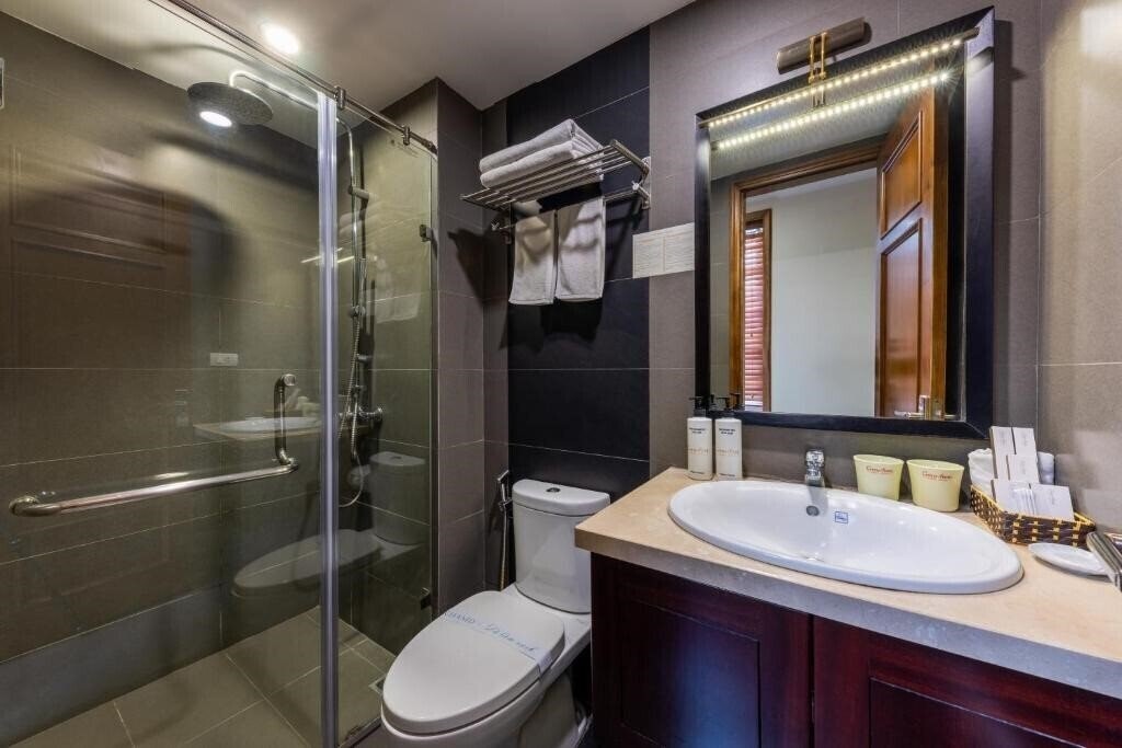 Zdjęcie Centre Point Hanoi Hotel 3*