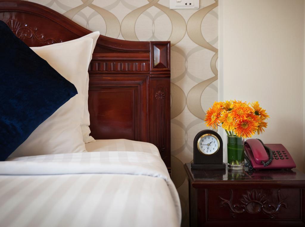 Фото Hanoi Golden Moon Hotel 3*