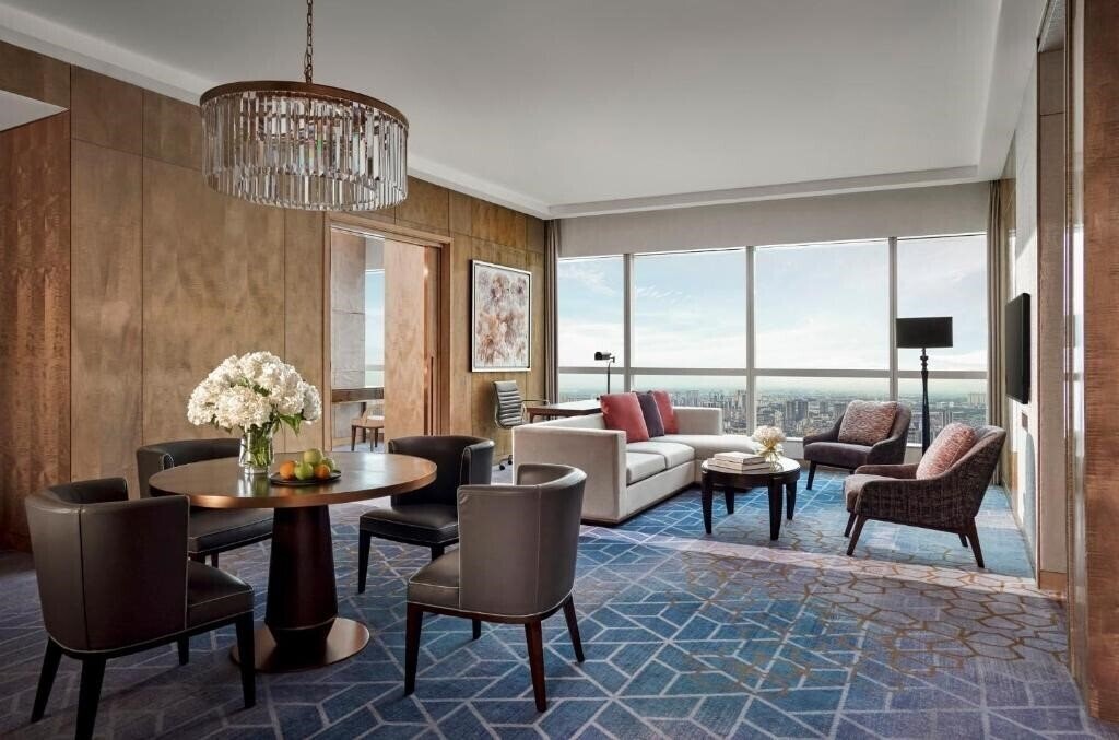 Готель InterContinental Hanoi Landmark72 by IHG (ex. Intercontinental Hanoi Landmark 72) 5*