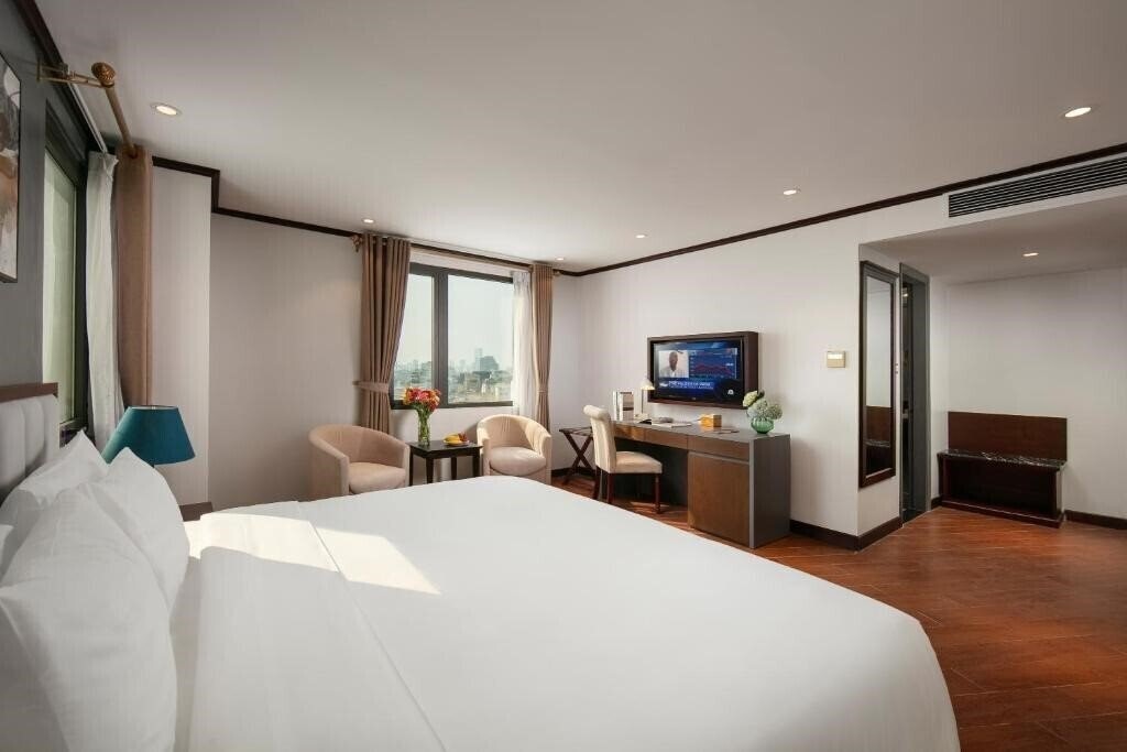 Фотография May De Ville Corner Hotel 4*