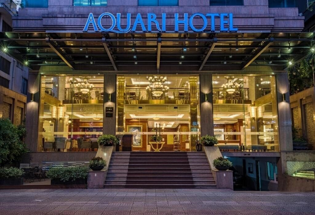 Отель Aquari 3*