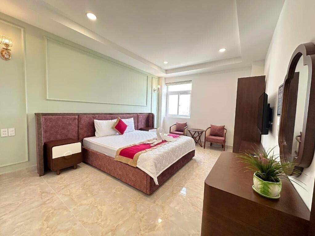 Изображение Hoang Phu Gia 3*
