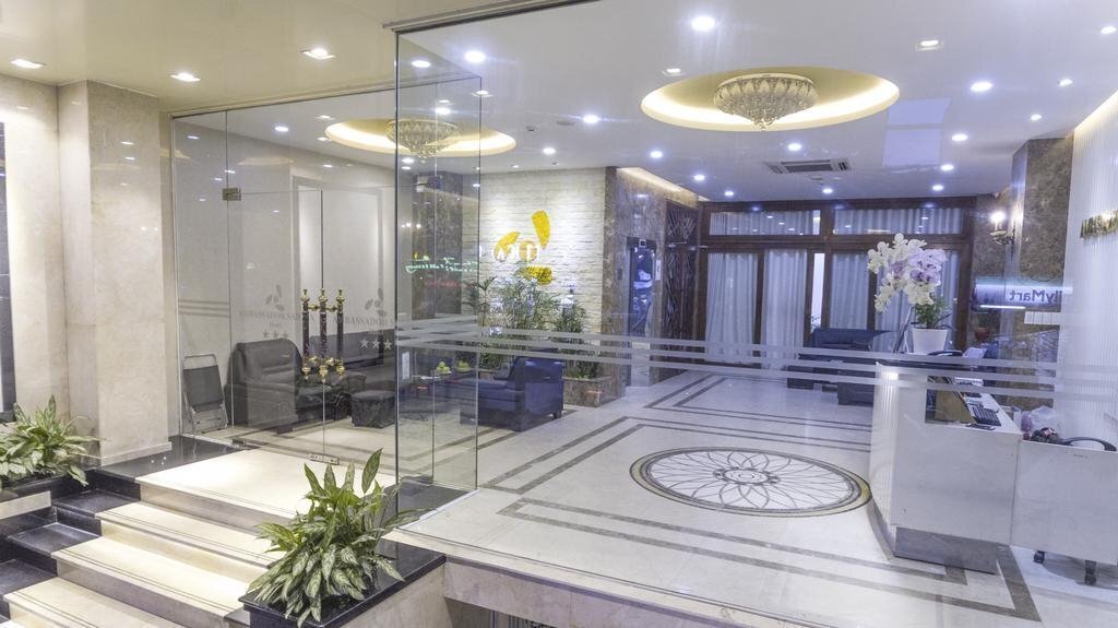 Готель Ambassador Saigon Hotel 3*