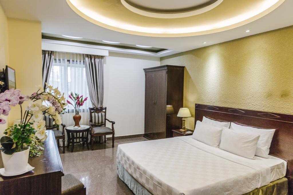 Картинка Ambassador Saigon Hotel 3*