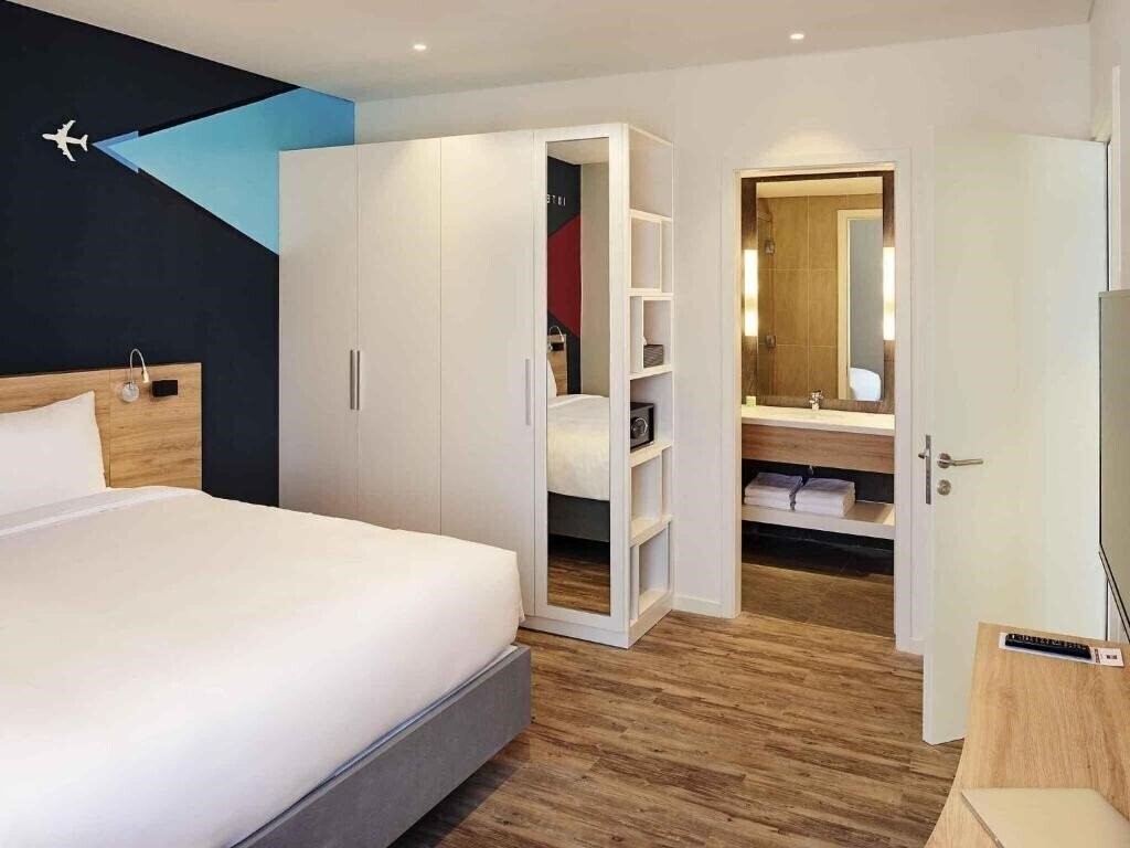 Zdjęcia Ibis Saigon Airport 4*
