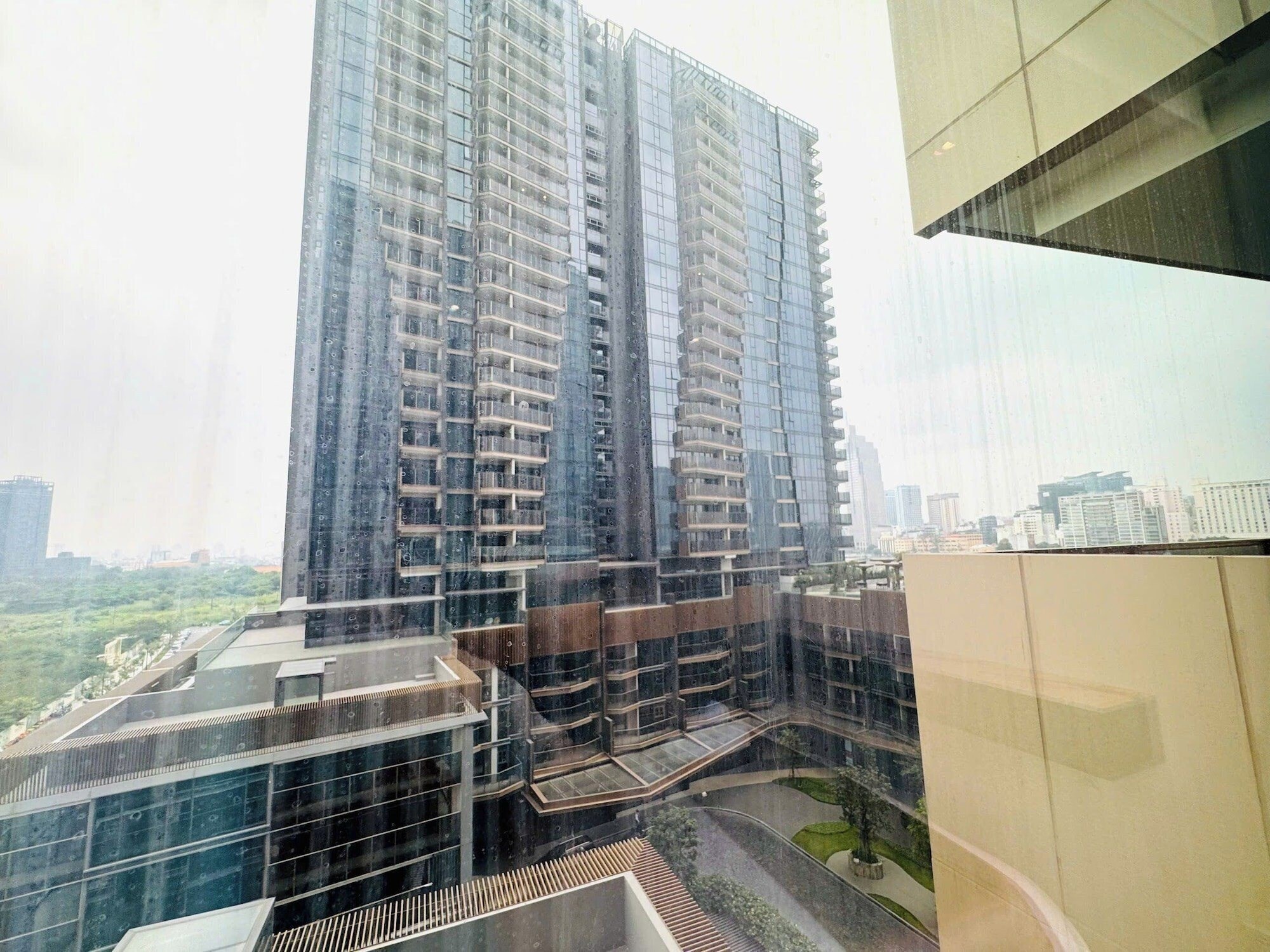 Zdjęcie Bluesky Opera Luxury Ho Chi Minh City 5*