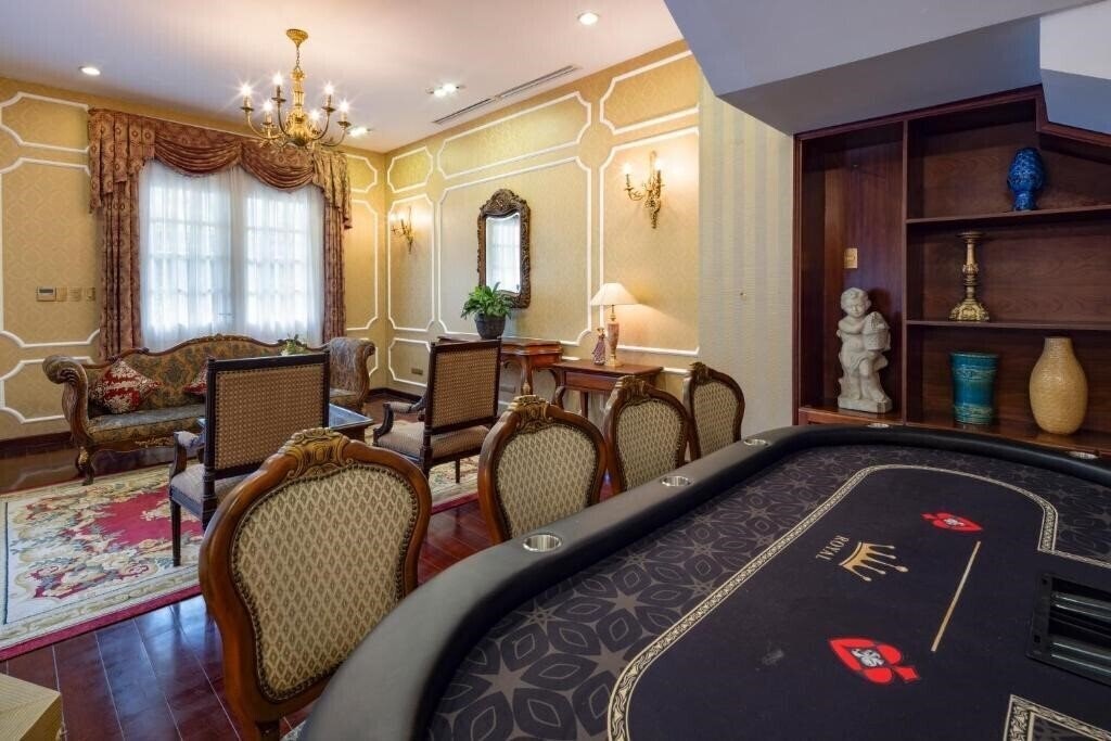 Картинка Hidden Mansions Saigon Resort 4*