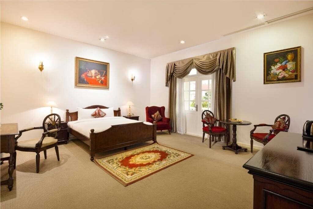 Фотография Hidden Mansions Saigon Resort 4*