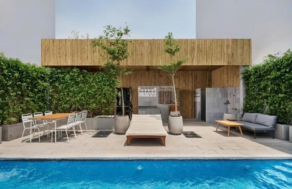 Готель Diamond Hill Hotel (ex. Blue Diamond) 4*