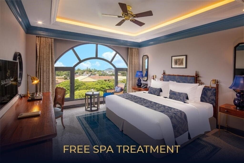 Zdjęcie Silk Path Grand Hue Hotel 3*