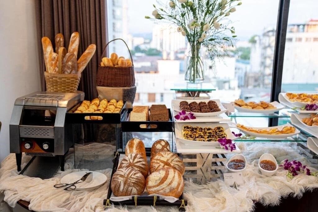 Zdjęcie Asia Hue 3*