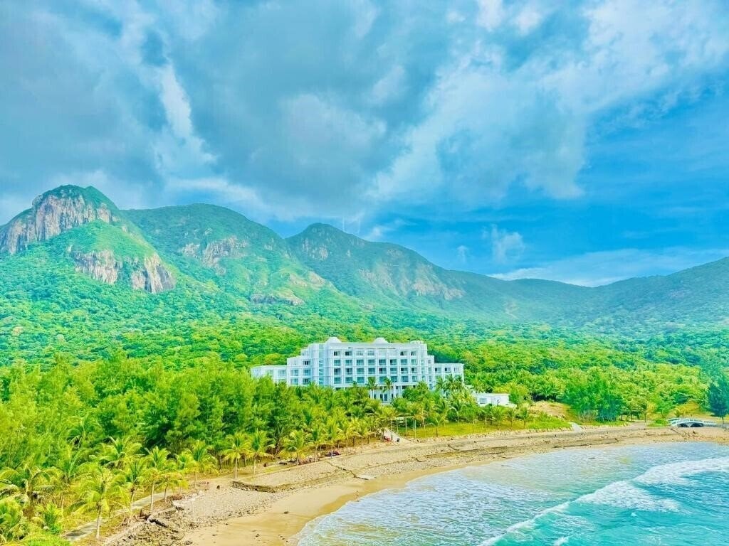 Фотография Orson Hotel & Resort Con Dao 4*