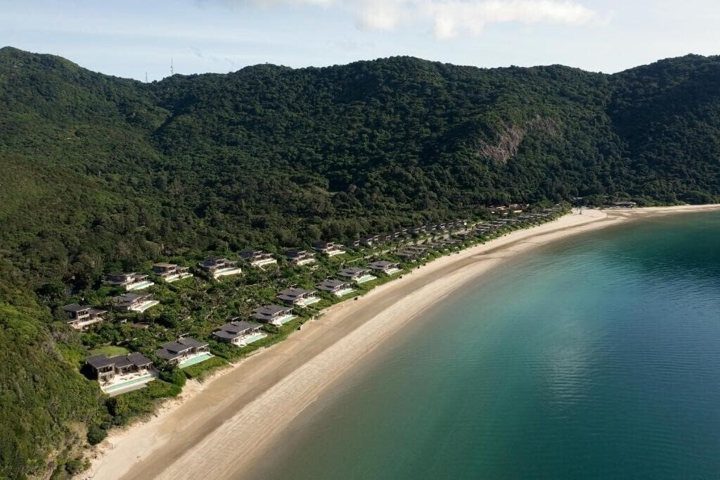 Hotel Six Senses Con Dao 5*