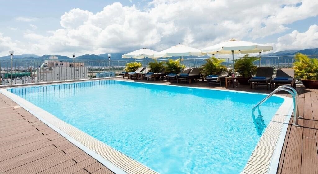 Готель Galliot Hotel 4*