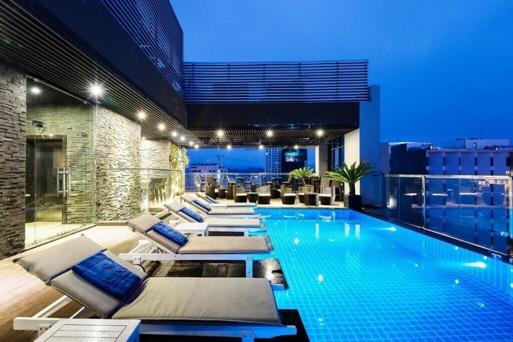 Отель Alana Nha Trang Beach Hotel (ex. Alana Beach Hotel) 4*