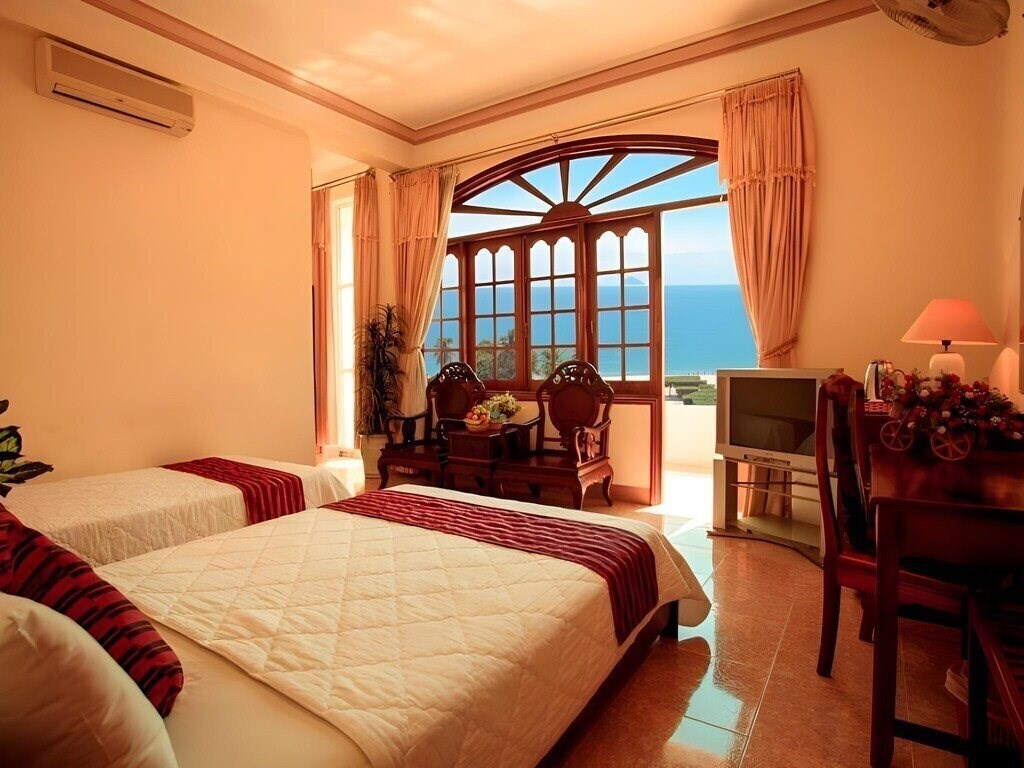 Готель Oriole 2*