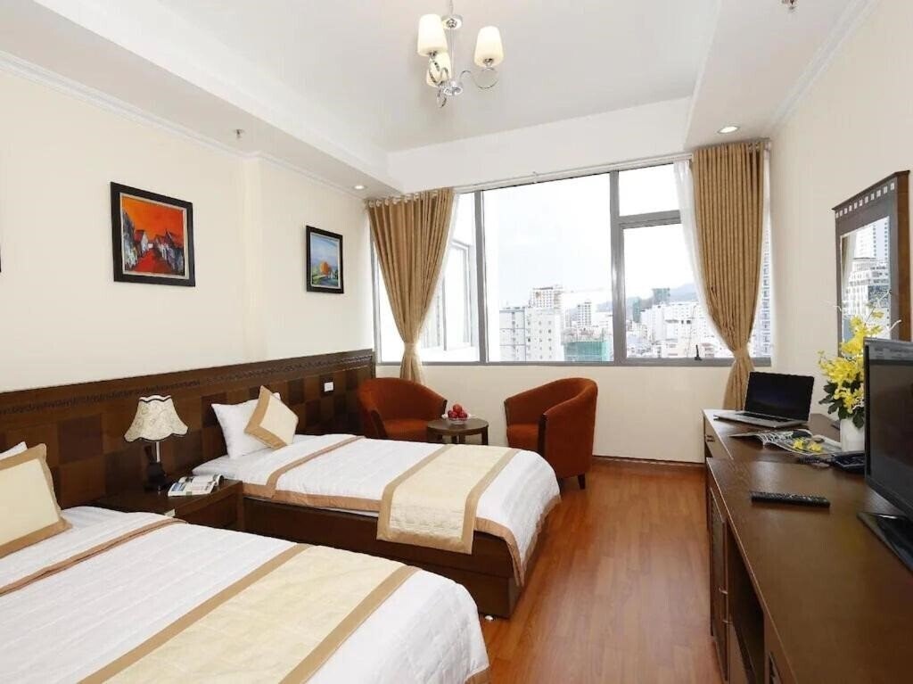 Фото Central Hotel 3*