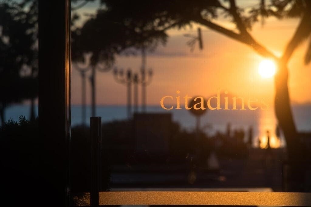 Hotel Citadines Bayfront Nha Trang 5*