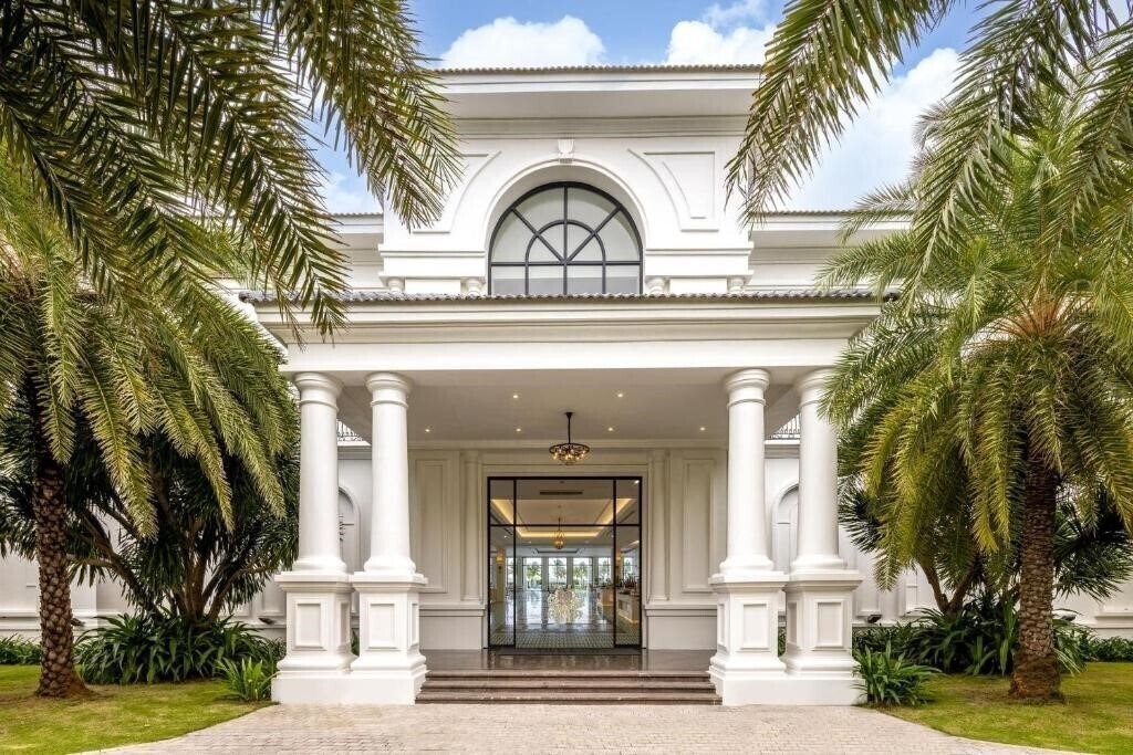 Фотографія Vinpearl Nha Trang Long Beach Villas 5*