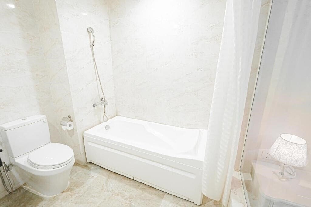 Zdjęcie Bonjour Hotel 4*