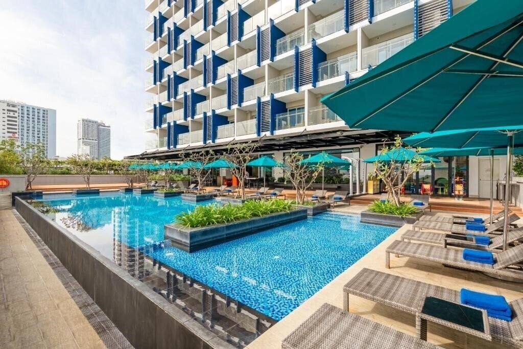 Отель TUI BLUE Nha Trang Hotel (ex. Ariyana Smart Condotel) 4*