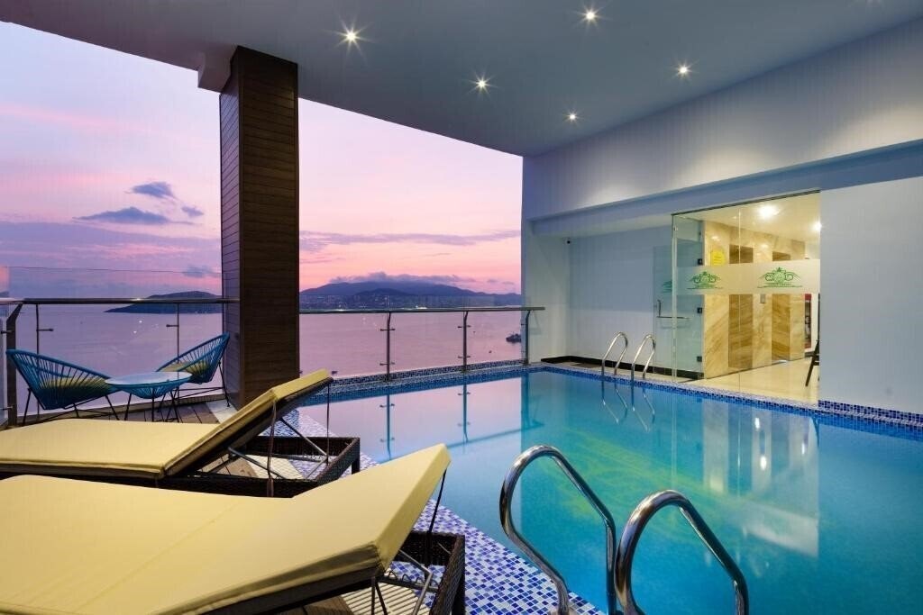 Зображення Crown Hotel Nha Trang 3*