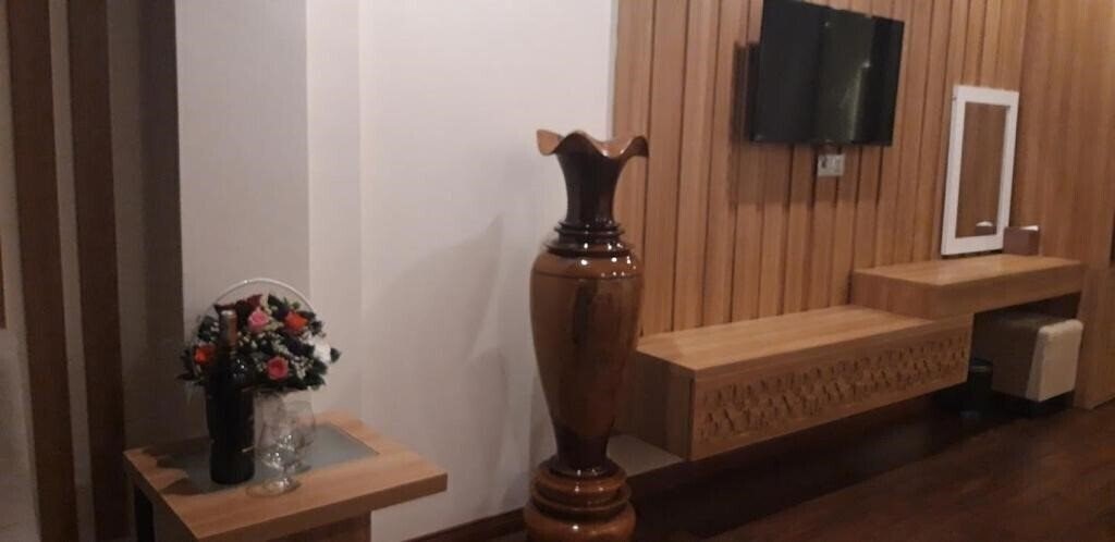 Картинка Sen Vang Luxury Hotel 2+* 2*