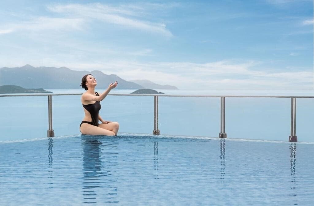 Фото Green Beach Hotel Nha Trang (ex. Stay 7 International Hotel Nha Trang, Green Beach ) 4*