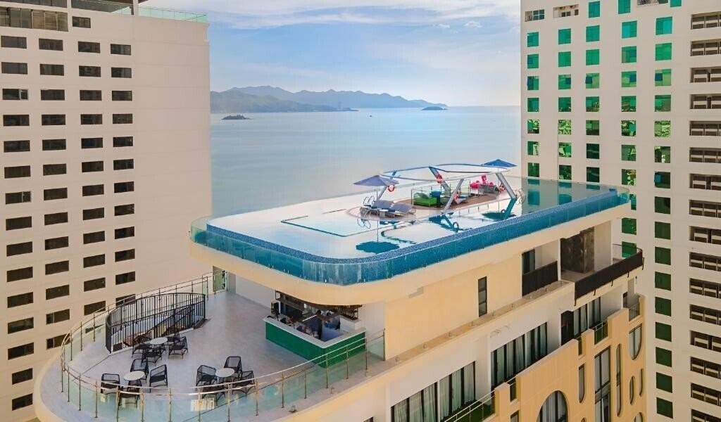 Отель Grand Tourane Nha Trang Hotel 4*