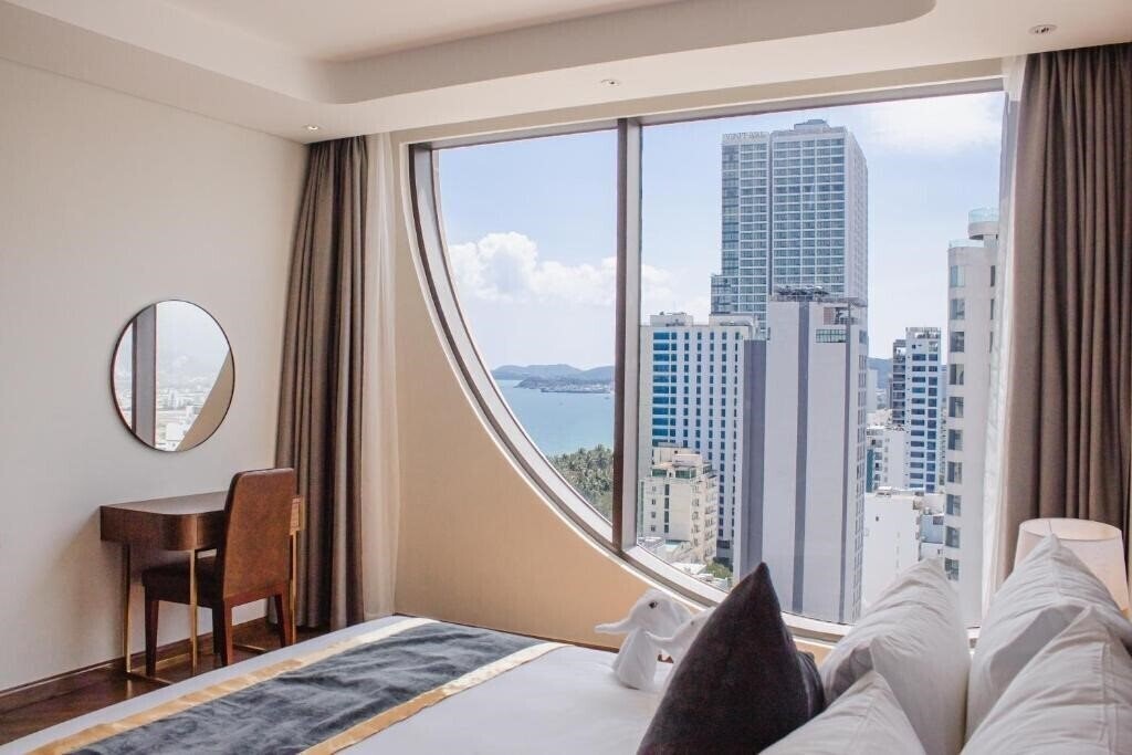 Фото Grand Tourane Nha Trang Hotel 4*