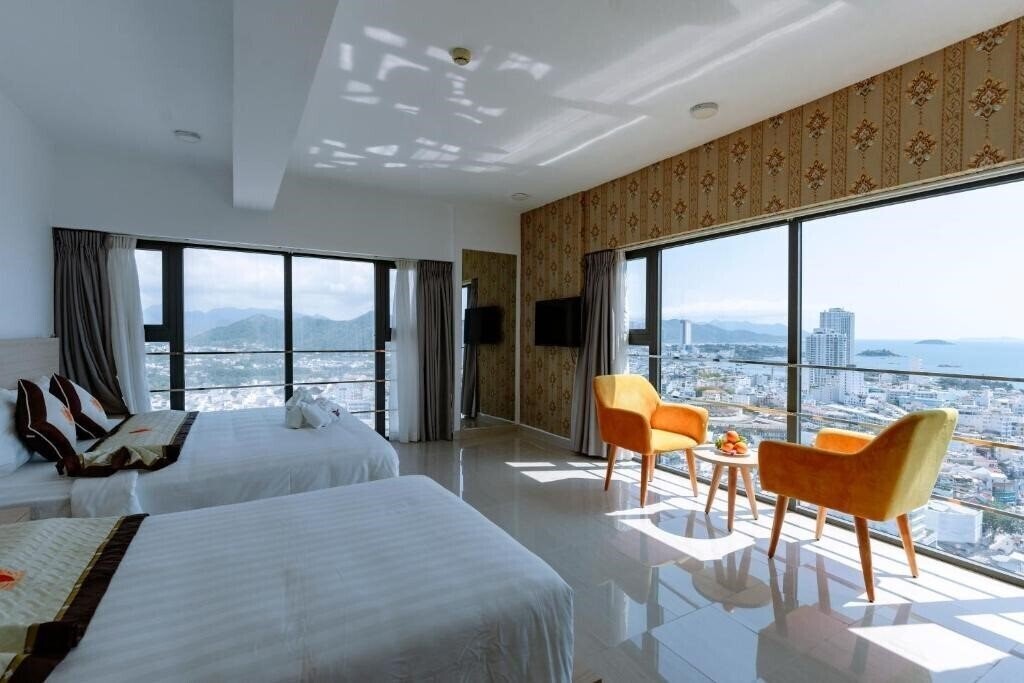 Hotel Napoleon Nha Trang Hotel 4*