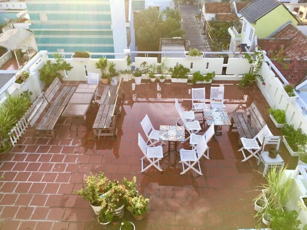 Фотографія Birdnests Hotel 2*