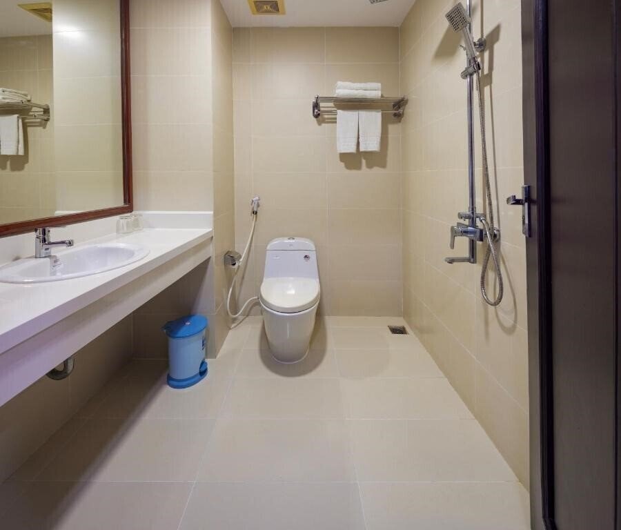 Zdjęcie Gem Nha Trang Hotel (ex. Dung Thanh Hotel, Gem Hotel) 3*