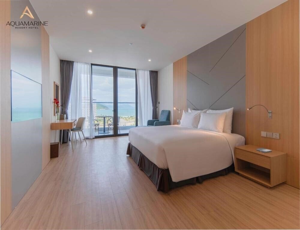 Obraz Aquamarine Cam Ranh by Swandor 5*