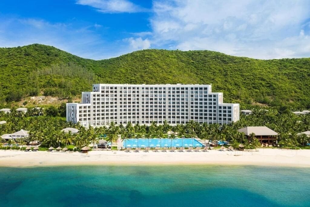 Hotel Vinpearl Resort & SPA Nha Trang Bay (ex. Vinpearl Nha Trang Bay Resort & Villas) 5*
