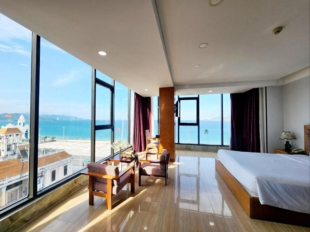Картинка Happy Light Central Nha Trang (ex. Happy Light Hotel ) 4*